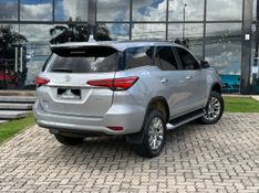 Toyota Hilux SW4 SRX 4×4 2.8 TDI 16V Dies Aut. 2022/2022 CONCEPT MOTORS PASSO FUNDO / Carros no Vale
