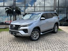 Toyota Hilux SW4 SRX 4×4 2.8 TDI 16V Dies Aut. 2022/2022 CONCEPT MOTORS PASSO FUNDO / Carros no Vale