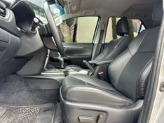 Toyota Hilux SW4 SRX 4×4 2.8 TDI 16V Dies Aut. 2022/2022 CONCEPT MOTORS PASSO FUNDO / Carros no Vale