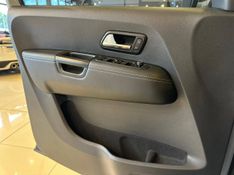 Volkswagen Amarok Highline CD 3.0 4×4 TB Dies Aut. 2024/2025 CONCEPT MOTORS PASSO FUNDO / Carros no Vale