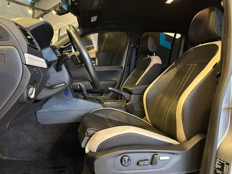 Volkswagen Amarok Highline CD 3.0 4×4 TB Dies Aut. 2024/2025 CONCEPT MOTORS PASSO FUNDO / Carros no Vale