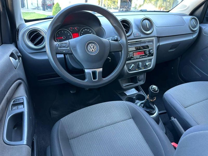 Volkswagen Gol (novo) 1.0 Mi Total Flex 8V 4p 2013/2013 CONCEPT MOTORS PASSO FUNDO / Carros no Vale