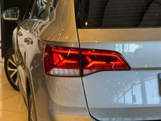 Volkswagen Taos Highline 1.4 250 TSI Flex Aut. 2022/2023 CONCEPT MOTORS PASSO FUNDO / Carros no Vale