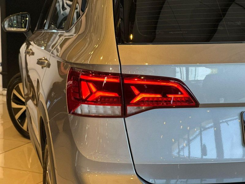 Volkswagen Taos Highline 1.4 250 TSI Flex Aut. 2022/2023 CONCEPT MOTORS PASSO FUNDO / Carros no Vale