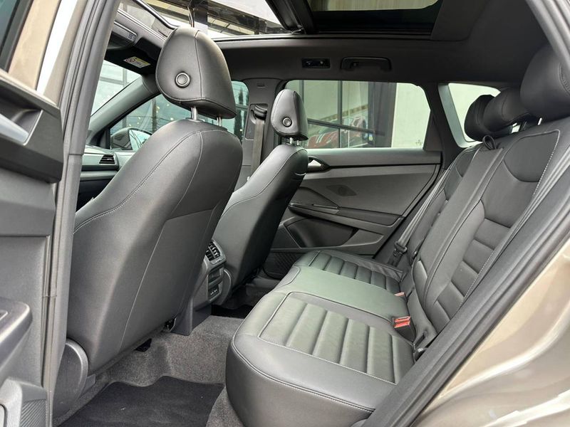 Volkswagen Taos Highline 1.4 250 TSI Flex Aut. 2024/2024 CONCEPT MOTORS PASSO FUNDO / Carros no Vale