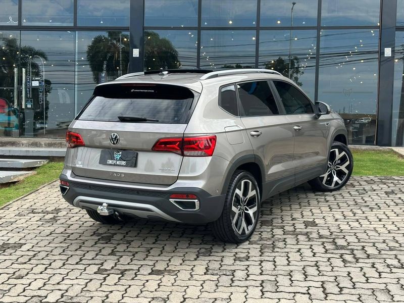 Volkswagen Taos Highline 1.4 250 TSI Flex Aut. 2024/2024 CONCEPT MOTORS PASSO FUNDO / Carros no Vale