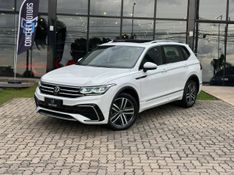 Volkswagen Tiguan Allspac R-Line 300 TSI 2.0 2023/2024 CONCEPT MOTORS PASSO FUNDO / Carros no Vale