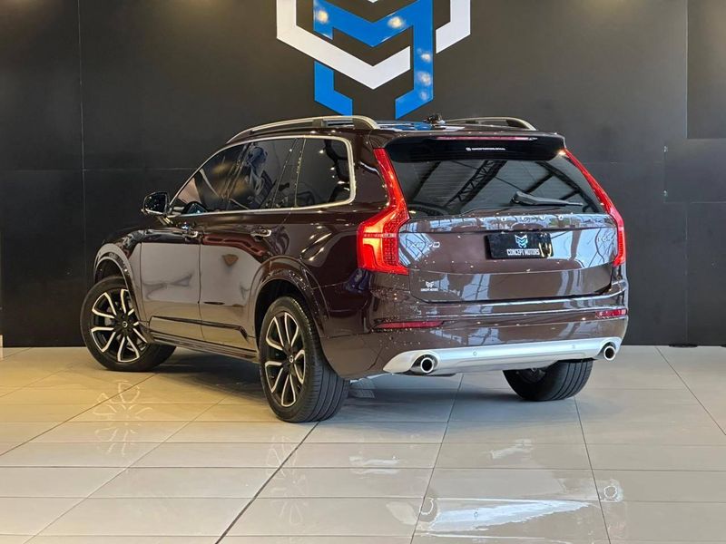 Volvo XC 90 T-6 MOMENTUM 2.0 320cv 5P 2017/2018 CONCEPT MOTORS PASSO FUNDO / Carros no Vale