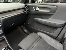 Volvo XC40 Recharge Plus (ElÃ©trico) 2023/2024 CONCEPT MOTORS PASSO FUNDO / Carros no Vale