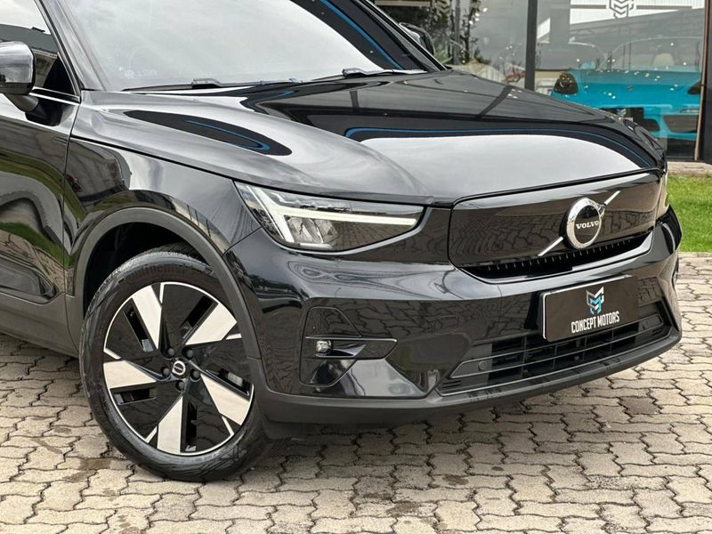 Volvo XC40 Recharge Plus (ElÃ©trico) 2023/2024 CONCEPT MOTORS PASSO FUNDO / Carros no Vale
