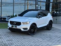 Volvo XC40 T-5 R-DESIGN 2.0 252cv AWD 2019/2020 CONCEPT MOTORS PASSO FUNDO / Carros no Vale