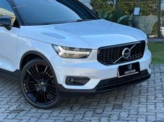 Volvo XC40 T-5 R-DESIGN 2.0 252cv AWD 2019/2020 CONCEPT MOTORS PASSO FUNDO / Carros no Vale