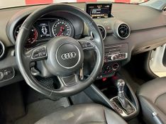 Audi A1 Sportback 1.4 TFSI S-tronic 2017/2018 PC VEÍCULOS SANTA CRUZ DO SUL / Carros no Vale