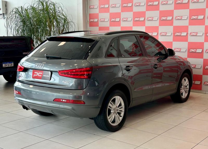 Audi Q3 2.0 TFSI Quat 170/180cv S-tronic 2013/2014 PC VEÍCULOS SANTA CRUZ DO SUL / Carros no Vale