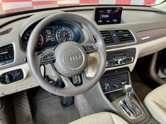 Audi Q3 2.0 TFSI Quat 170/180cv S-tronic 2013/2014 PC VEÍCULOS SANTA CRUZ DO SUL / Carros no Vale