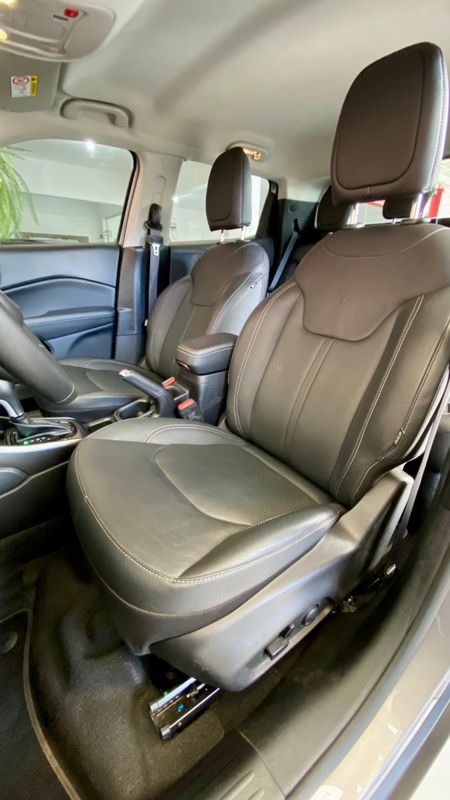 Fiat Toro Volcano 2.0 16V 4×4 TB 2024/2025 PC VEÍCULOS SANTA CRUZ DO SUL / Carros no Vale