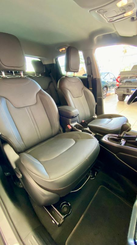 Fiat Toro Volcano 2.0 16V 4×4 TB 2024/2025 PC VEÍCULOS SANTA CRUZ DO SUL / Carros no Vale