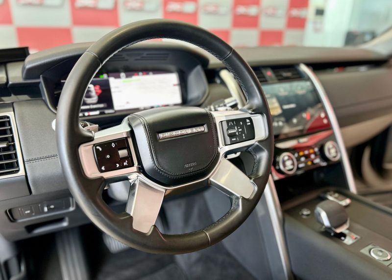 Land Rover Discovery HSE 3.0 I6 2021/2022 PC VEÍCULOS SANTA CRUZ DO SUL / Carros no Vale