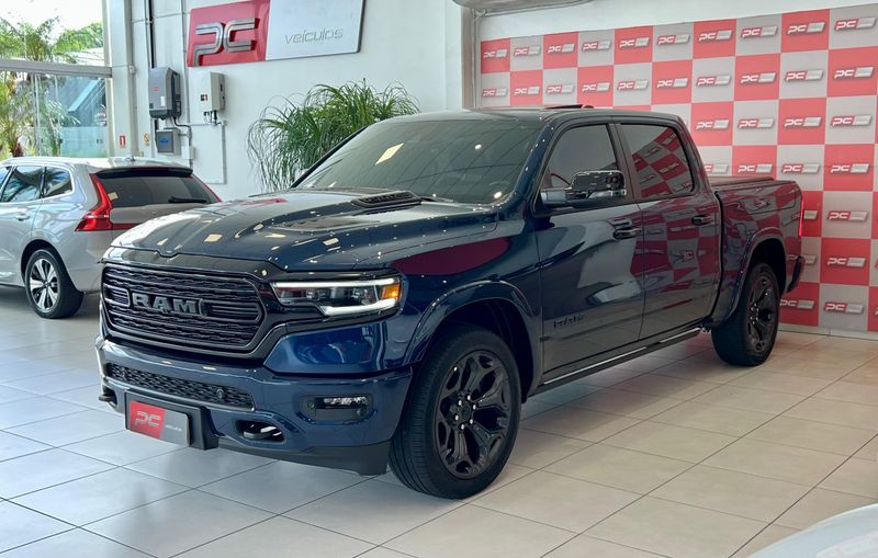 RAM 1500 LIMITED NIGHT EDITION 5.7 4×4 2024/2024 PC VEÍCULOS SANTA CRUZ DO SUL / Carros no Vale