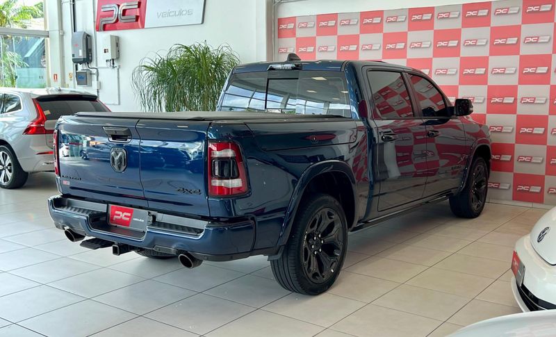 RAM 1500 LIMITED NIGHT EDITION 5.7 4×4 2024/2024 PC VEÍCULOS SANTA CRUZ DO SUL / Carros no Vale
