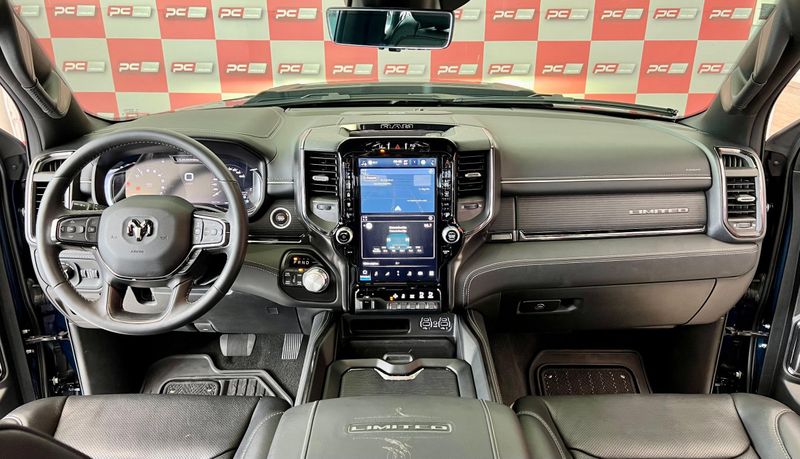 RAM 1500 LIMITED NIGHT EDITION 5.7 4×4 2024/2024 PC VEÍCULOS SANTA CRUZ DO SUL / Carros no Vale