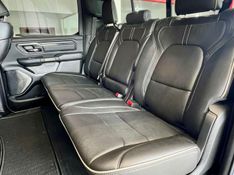 RAM 1500 LIMITED NIGHT EDITION 5.7 4×4 2024/2024 PC VEÍCULOS SANTA CRUZ DO SUL / Carros no Vale