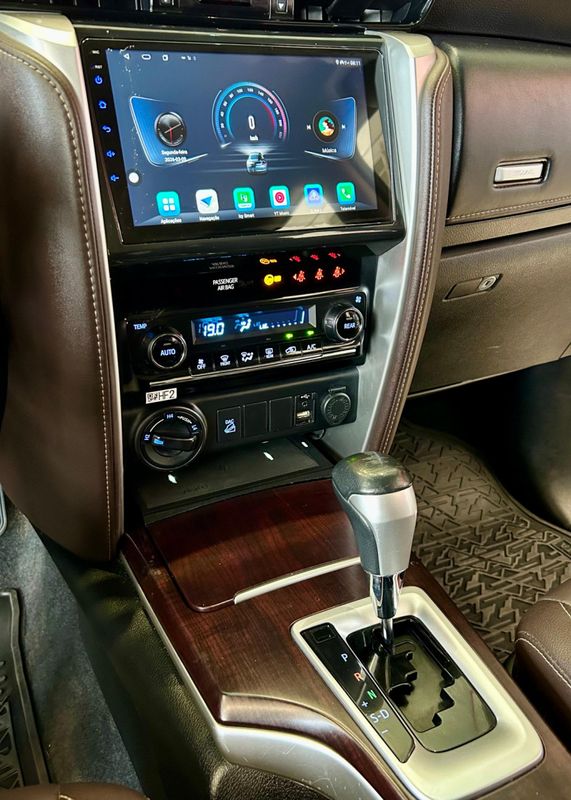 Toyota Hilux SW4 SRX 4×4 2.8 TDI 16V Dies 2018/2019 PC VEÍCULOS SANTA CRUZ DO SUL / Carros no Vale