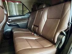 Toyota Hilux SW4 SRX 4×4 2.8 TDI 16V Dies 2018/2019 PC VEÍCULOS SANTA CRUZ DO SUL / Carros no Vale