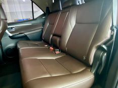 Toyota Hilux SW4 SRX 4×4 2.8 TDI 16V Dies 2017/2018 PC VEÍCULOS SANTA CRUZ DO SUL / Carros no Vale