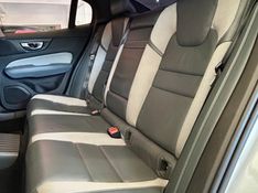 Volvo S60 T-8 R-DESIGN 2.0 407cv (Híbrido) 2020/2020 PC VEÍCULOS SANTA CRUZ DO SUL / Carros no Vale