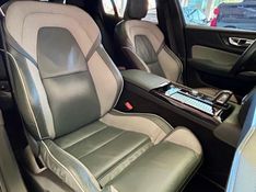 Volvo S60 T-8 R-DESIGN 2.0 407cv (Híbrido) 2020/2020 PC VEÍCULOS SANTA CRUZ DO SUL / Carros no Vale