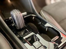 Volvo XC 40 T-5 R-DESIGN 2.0 252cv AWD 2019/2020 PC VEÍCULOS SANTA CRUZ DO SUL / Carros no Vale