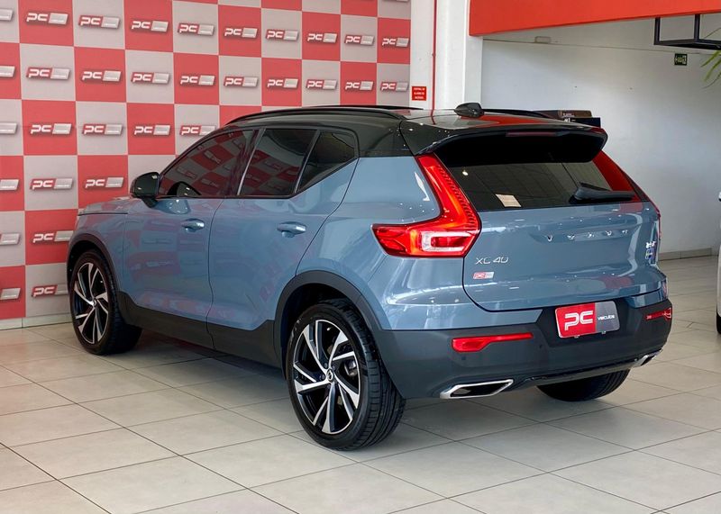Volvo XC 40 T-5 R-DESIGN 2.0 252cv AWD 2019/2020 PC VEÍCULOS SANTA CRUZ DO SUL / Carros no Vale