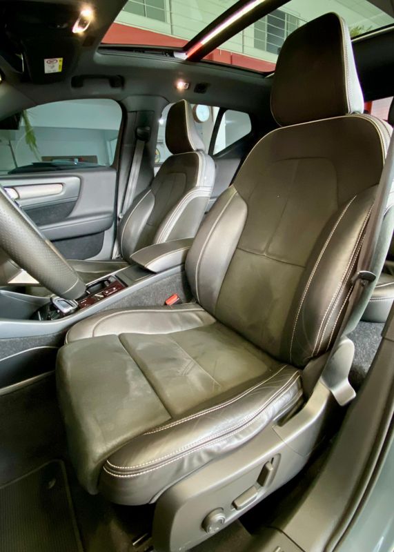 Volvo XC 40 T-5 R-DESIGN 2.0 252cv AWD 2019/2020 PC VEÍCULOS SANTA CRUZ DO SUL / Carros no Vale