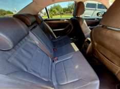 VOLKSWAGEN JETTA 2.0 TRENDLINE FLEX 4P TIPTRONIC 2011/2011 CRUZEIRO MULTIMARCAS CRUZEIRO DO SUL / Carros no Vale