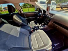 VOLKSWAGEN JETTA 2.0 TRENDLINE FLEX 4P TIPTRONIC 2011/2011 CRUZEIRO MULTIMARCAS CRUZEIRO DO SUL / Carros no Vale