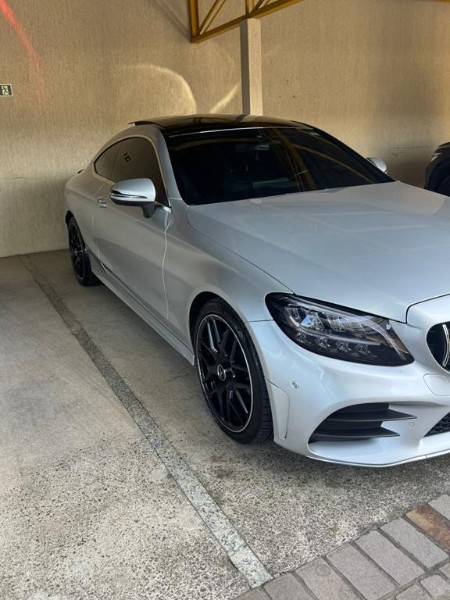 MERCEDES-BENZ C 180 COUPE SPORT 1.6 TB 2019/2020 PREMIUM AUTOMÓVEIS ARROIO DO MEIO / Carros no Vale