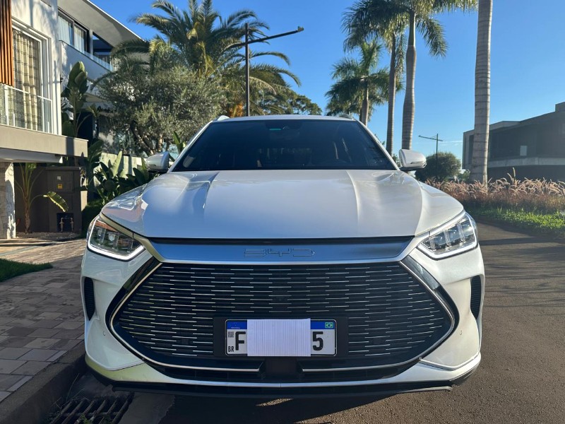 BYD SONG PLUS 1.5 DM-I HÍBRIDO AUTOMÁTICO 2022/2023 PREMIUM AUTOMÓVEIS ARROIO DO MEIO / Carros no Vale