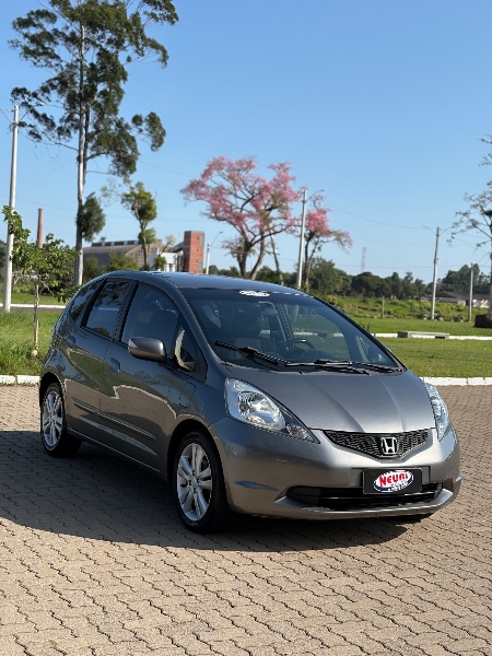 HONDA FIT 1.5 EX 16V FLEX 4P AUTOMÁTICO 2010/2011 NEURI VEÍCULOS LAJEADO / Carros no Vale