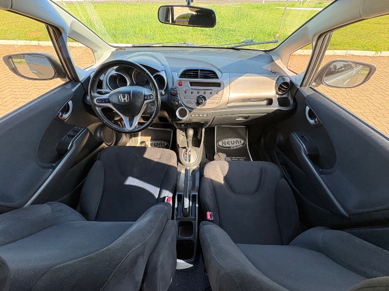 HONDA FIT 1.5 EX 16V FLEX 4P AUTOMÁTICO 2010/2011 NEURI VEÍCULOS LAJEADO / Carros no Vale
