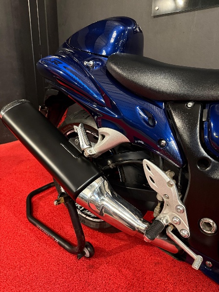 SUZUKI MOTOS GSX 1300 R HAYABUSA /2012 EXCLUSIVO VEÍCULOS SANTA CRUZ DO SUL / Carros no Vale