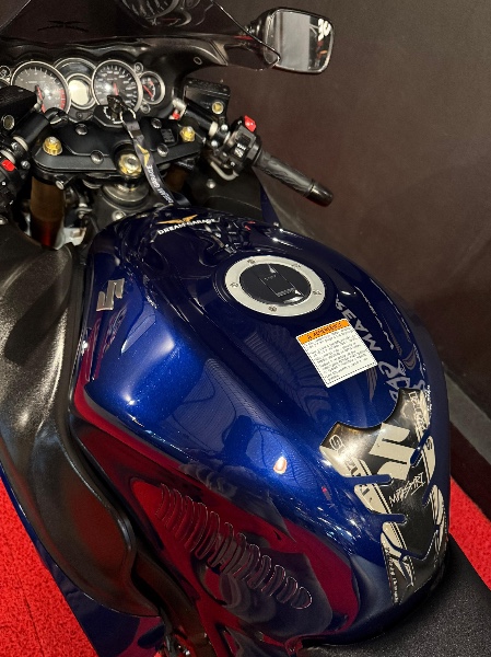 SUZUKI MOTOS GSX 1300 R HAYABUSA /2012 EXCLUSIVO VEÍCULOS SANTA CRUZ DO SUL / Carros no Vale