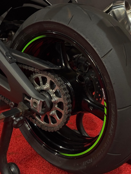 KAWASAKI NINJA ZX-10 R /2024 EXCLUSIVO VEÍCULOS SANTA CRUZ DO SUL / Carros no Vale