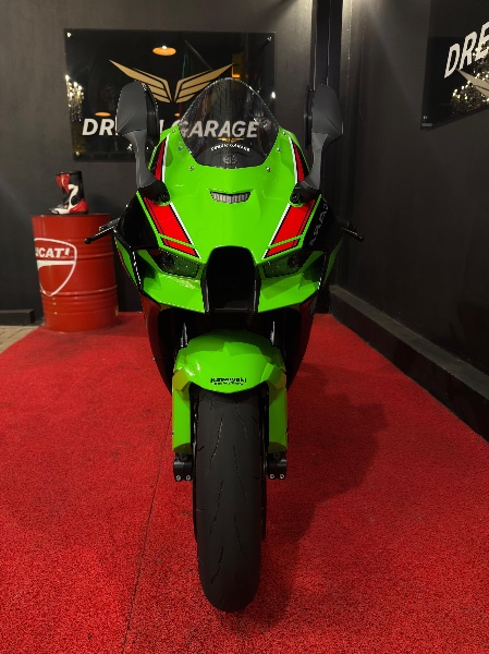 KAWASAKI NINJA ZX-10 R /2024 EXCLUSIVO VEÍCULOS SANTA CRUZ DO SUL / Carros no Vale