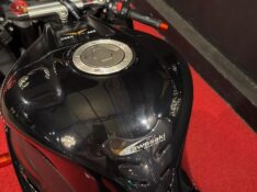 KAWASAKI NINJA ZX-10 R /2011 EXCLUSIVO VEÍCULOS SANTA CRUZ DO SUL / Carros no Vale