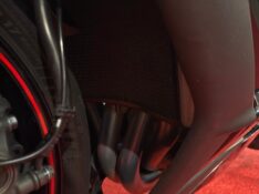 KAWASAKI NINJA ZX-10 R /2011 EXCLUSIVO VEÍCULOS SANTA CRUZ DO SUL / Carros no Vale