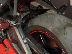 KAWASAKI NINJA ZX-10 R /2011 EXCLUSIVO VEÍCULOS SANTA CRUZ DO SUL / Carros no Vale