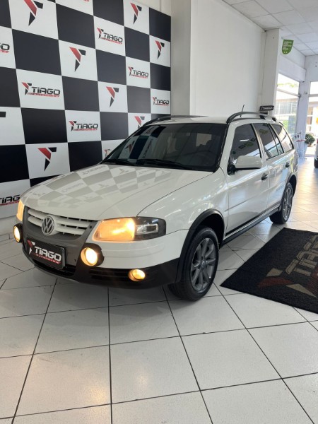 VOLKSWAGEN PARATI SURF 1.6 MI TOTAL FLEX 2013/2013 TIAGO AUTOMÓVEIS VENÂNCIO AIRES / Carros no Vale