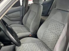 VOLKSWAGEN PARATI 1.8 PLUS 8V 2005/2005 TIAGO AUTOMÓVEIS VENÂNCIO AIRES / Carros no Vale