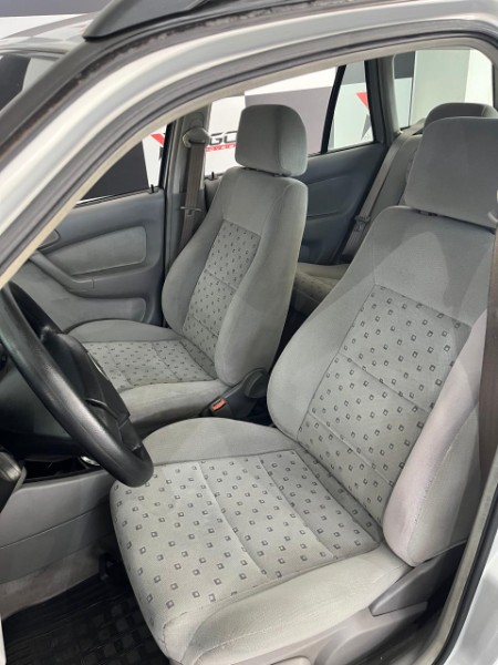 VOLKSWAGEN PARATI 1.8 PLUS 8V 2005/2005 TIAGO AUTOMÓVEIS VENÂNCIO AIRES / Carros no Vale